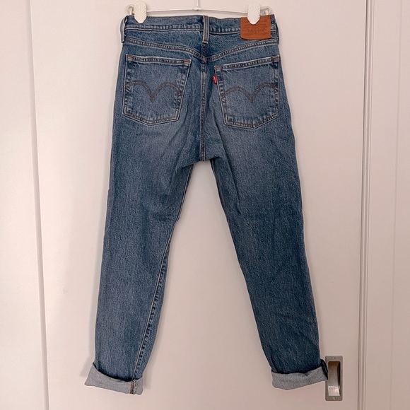 LEVI’S WEDGIE JEANS - Picture 3 of 8